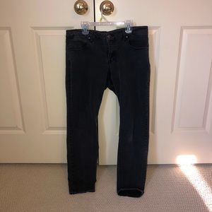 Black Short Skinny Jeans